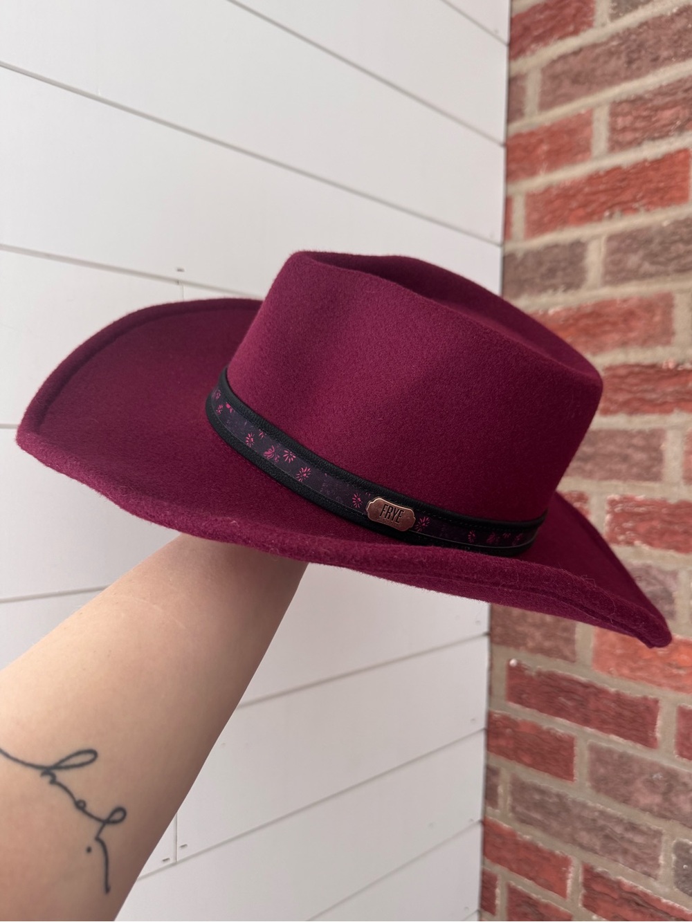 FRYE Burgundy Western Hat